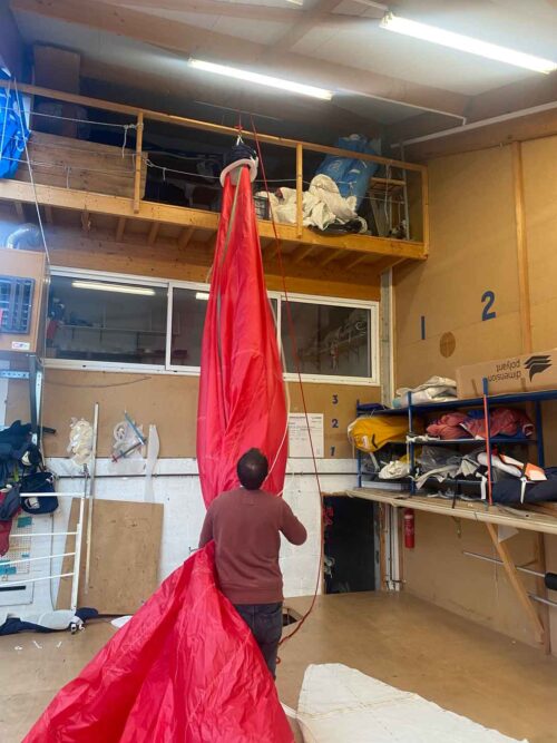 Chaussette de spi sur mesure pour faciliter l’envoi et l’affalage du spinnaker