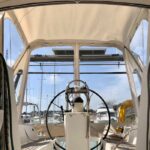 Capote de bateau réalisée sur mesure par notre atelier de sellerie en Normandie