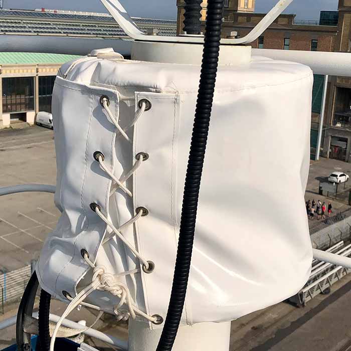 Sellerie extérieure sur mesure pour paquebot, conçue pour offrir confort, élégance et résistance en environnement marin